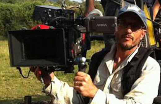 Ödüllü yönetmen zürafa tarafından öldürüldü!