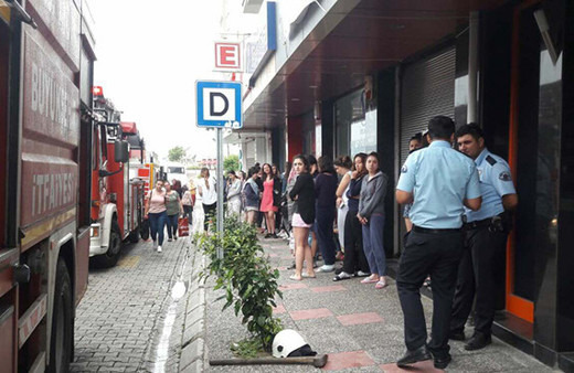 Kız öğrencilerin kaldığı apartta büyük panik!