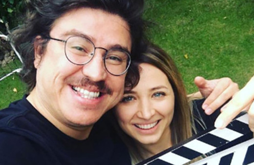 İbrahim Büyükak çocukluk aşkıyla evleniyor