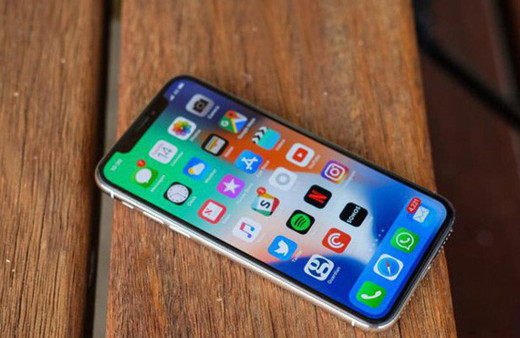 Apple iPhone X Plus'ın özelikleri ve fiyatı ne olacak?