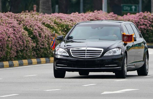 Bomba iddia! Trump'ın yanına giderken bakın hangi önlemi aldı?