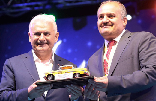 Başbakan Yıldırım'dan taksicilere Uber mesajı