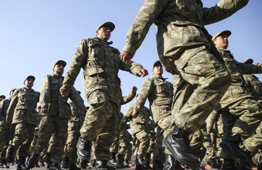 Askerlik süresi kısalıyor mu? AK Parti'den flaş açıklama