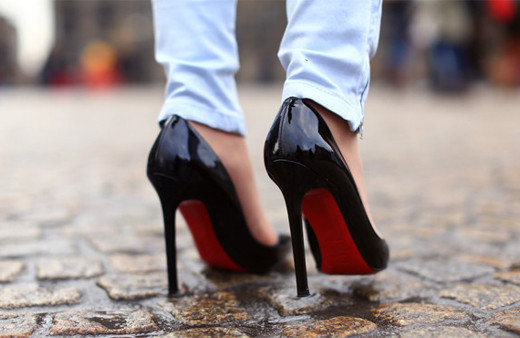 Avrupa "topuklu ayakkabıları" korumaya aldı