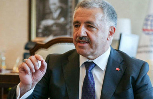 Erdoğan'ın arkasında güçlü duracağız