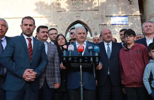 Başbakan'dan bayram namazı sonrası önemli mesaj