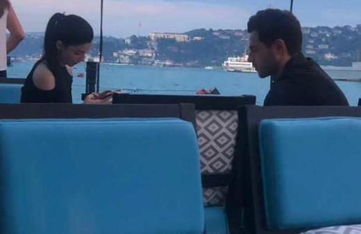 Aşk bombası Bodrum'da patlamıştı! Birbirlerinin yüzüne bakmadılar