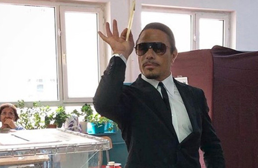 Ünlüler sandık başında! Nusret sandığı bile 'tuzladı'