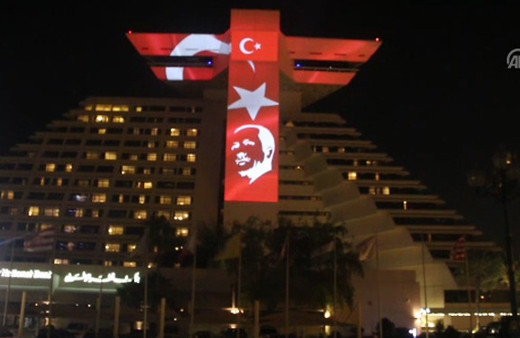  Katar'da Erdoğan'ın seçim başarısı kutlanıyor