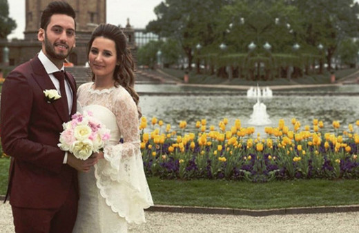 Hakan Çalhanoğlu'yla ilgili bomba iddia! Boşanıyor mu?