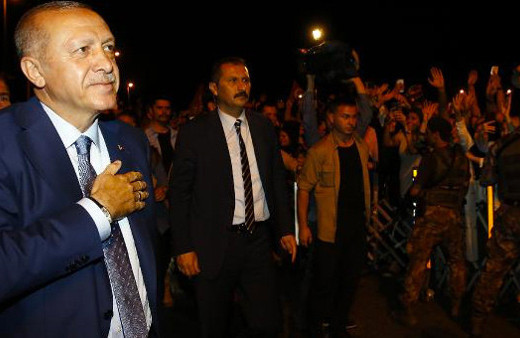 AK Parti MYK ve MKYK cuma günü toplanacak