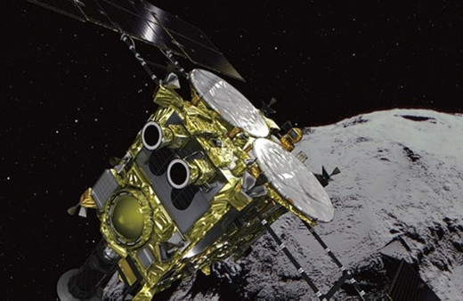 Japonya'nın uzay aracı asteroid Ryugu'ya ulaştı