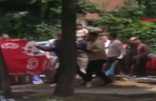 Güngören'de ortalık fena karıştı! Polis havaya ateş açtı...