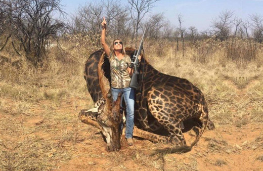 Amerikalı kadın avcı paylaştı sosyal medyada yer yerinden oynadı!