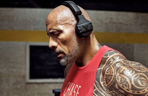 Dwayne Johnson kendi kulaklık modelini satışa sundu