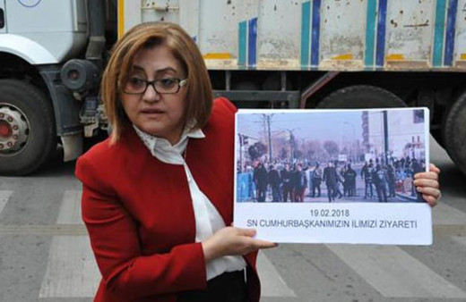 Fatma Şahin'den Meral Akşener'e fotoğraflı cevap! İşte o fotoğraflar