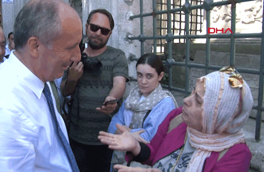 Muharrem İnce Eyüp Sultan'da neye uğradığını şaşırdı!