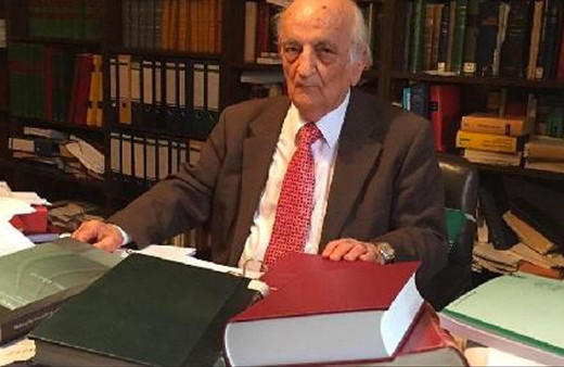 Prof.Dr. Fuat Sezgin hayatını kaybetti