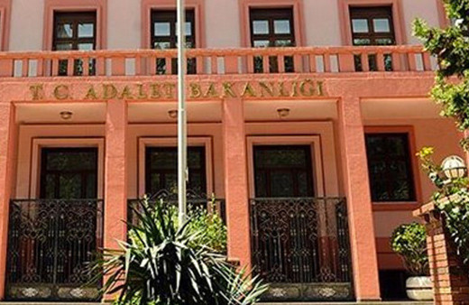 Adalet Bakanlığı, ABD'ye yeni FETÖ belgeleri gönderdi