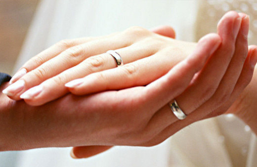 Evlilik sitelerinde iğrenç oyunlar! Bakın neler vaadediyorlar