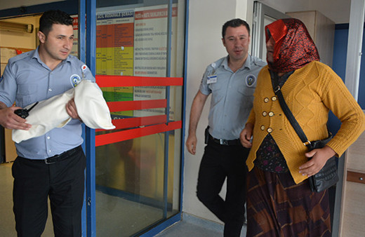 Gerçeğini aratmayan 'bebek kaçırma' tatbikatı!