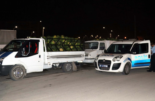 Adana'da karpuz hırsızlarına operasyon