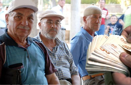 65 maaşı alan yaşlılar kaç para alacaklar-zamlı yeni maaş