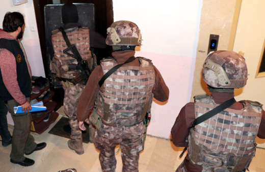 Erzurum'da terör operasyonu 5 şüpheli yakalandı