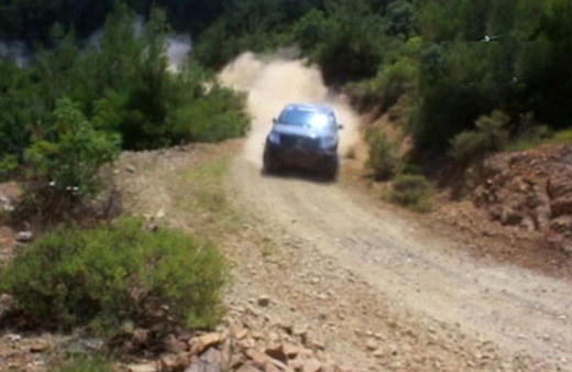 Korku dolu anlar! Offroad sporcusu aracıyla böyle takla attı