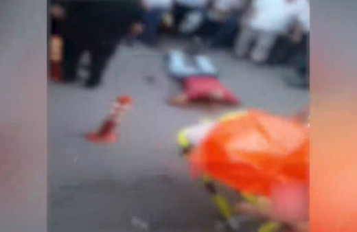 Kızını taciz eden adamı sokak ortasında hadım etti! 