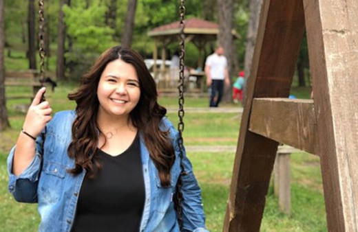 Midesine kelepçe takılan genç avukat hayatını kaybetti