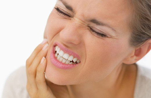 Diş sıkma sorunu tedavisi nasıldır?