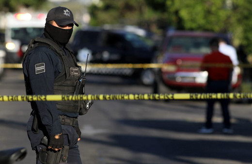 Silahlı saldırı! 3 polis hayatını kaybetti