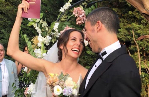 Öykü Karayel kimdir aslen nereli gelinliği nasıldı-yorumlar