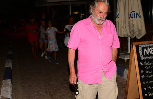 Haluk Bilginer'in çakırkeyf halleri kameralara böyle yansıdı