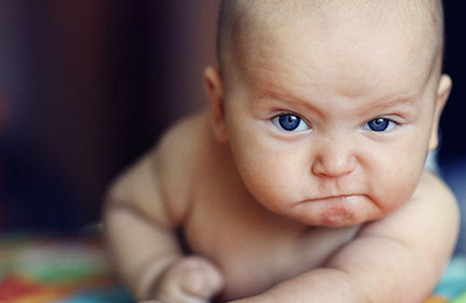 Bebeğinizin kafasında şekil bozukluğu varsa dikkat!