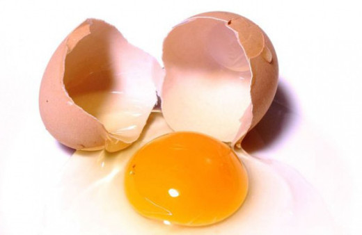 Çiğ yumurta içmek sese iyi gelir mi?