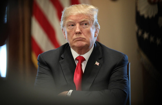 Trump'a şok! 320 bin takipçisini kaybetti