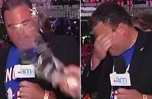 Canlı yayında şok! Kızgın taraftar muhabire öyle bir şey yaptı ki...