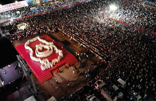 251 hafızdan büyüleyici 15 Temmuz koreografisi!