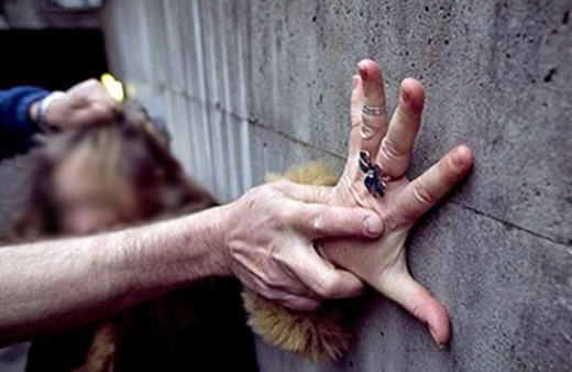 69 yaşındaki kadına sokakta tecavüze kalkıştı