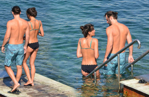 Berrak Tüzünataç ile Birkan Sokullu'nun aşk tatili devam ediyor