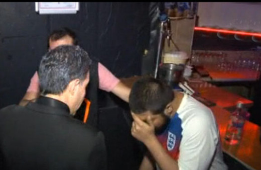 Dolandırıldığını anlayan turist gözyaşlarına boğuldu