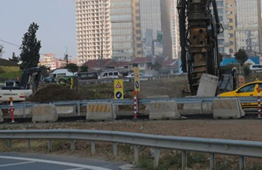 Kadıköy'de doğalgaz borusu patladı