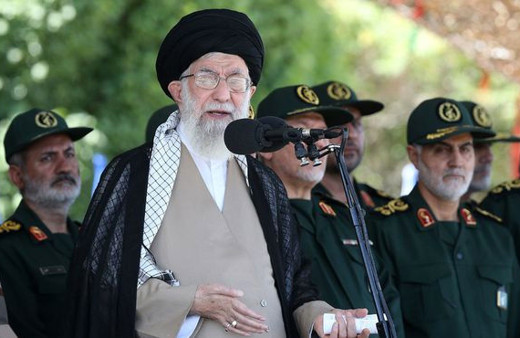 Trump'ın 'anlaşacaklar' dediği İran resti çekti!