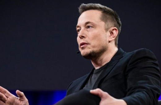 Elon Musk'tan yeni hamle: Apple'a rakip oluyor