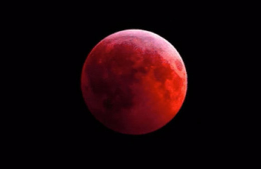 Hüsuf namazı nedir nasıl kılınır ay tutulması namazı duası