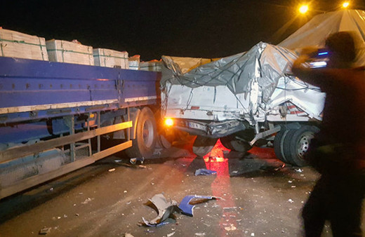 Ortalık savaş alanına döndü: Yaralılar var!