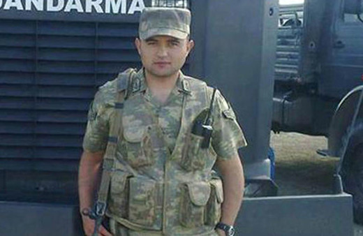 Karakol komutanı odasında ölü bulundu