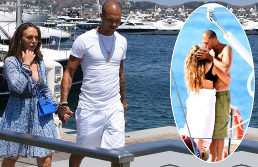 Kodesten mega yata! 3 asansör, 1 helikopter pisti